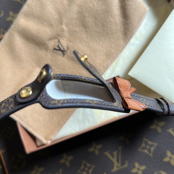 NEW AUTHENTIC LOUIS VUITTON BROWN MONOGRAM ID TAG BRACELET LUGGAGE BOW RIBBON FR - Picture 9 of 16